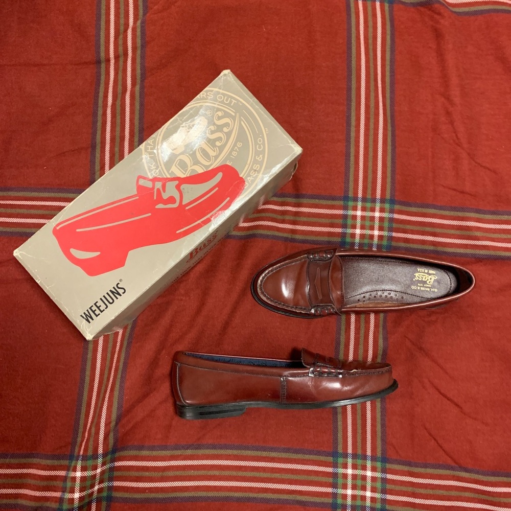 Bass dark leather weejun loafers